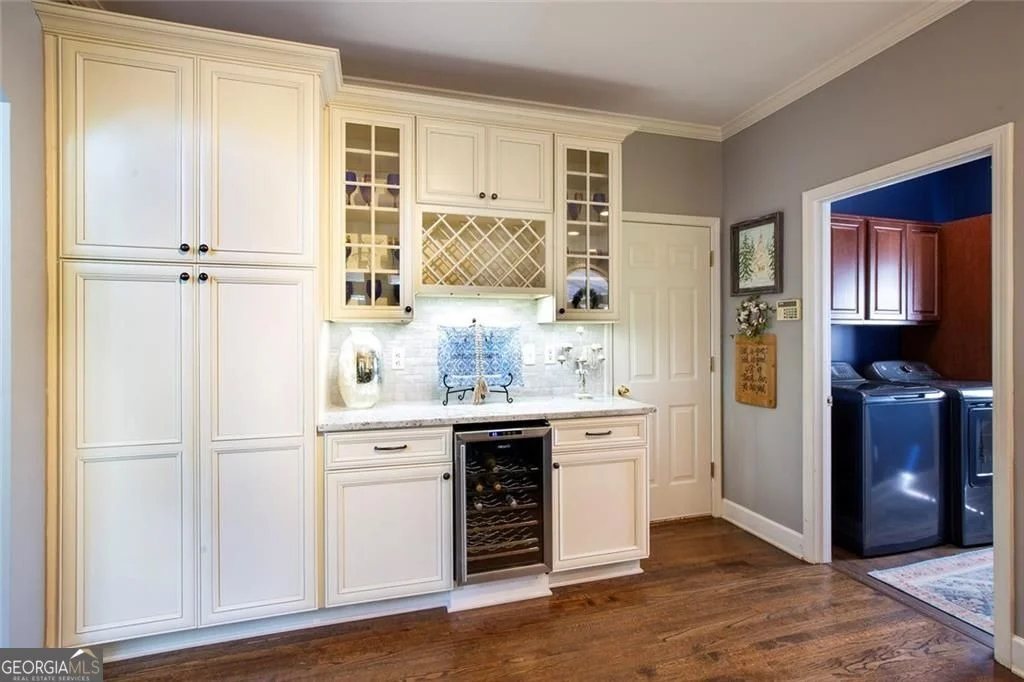 Photo of 140 Penwick Drive