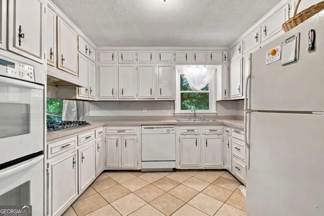 Photo of 2498 Johnson Drive