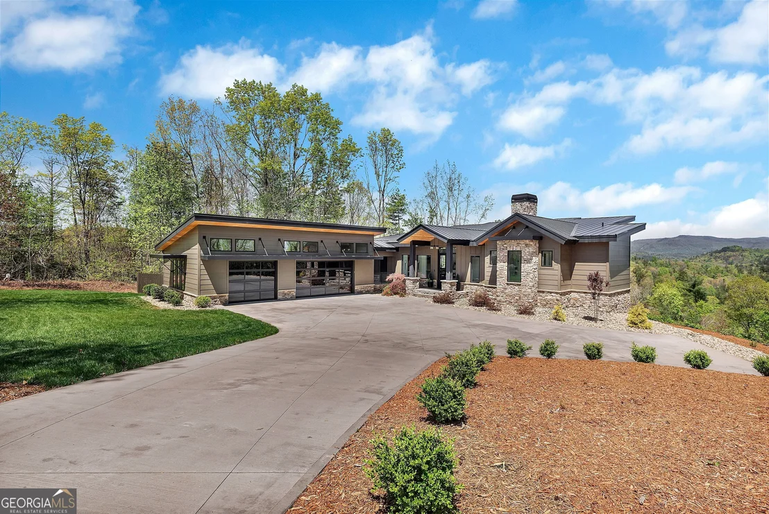 Photo of 231 Keowee Turtlehead Road