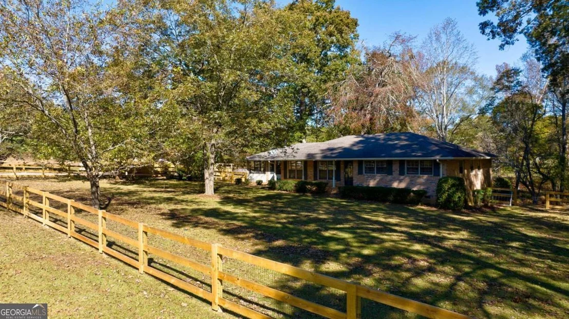 Photo of 8100 Hog Mountain Road