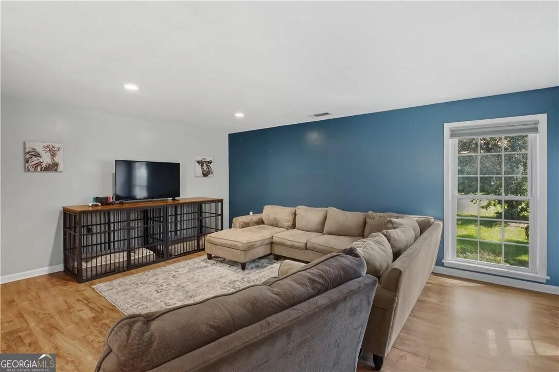 Photo of 205 W 4Th Street