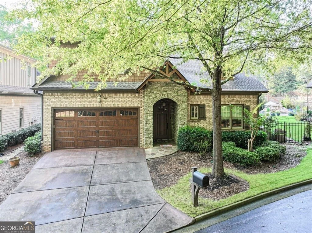 Photo of 5829 Swinging Gate Road