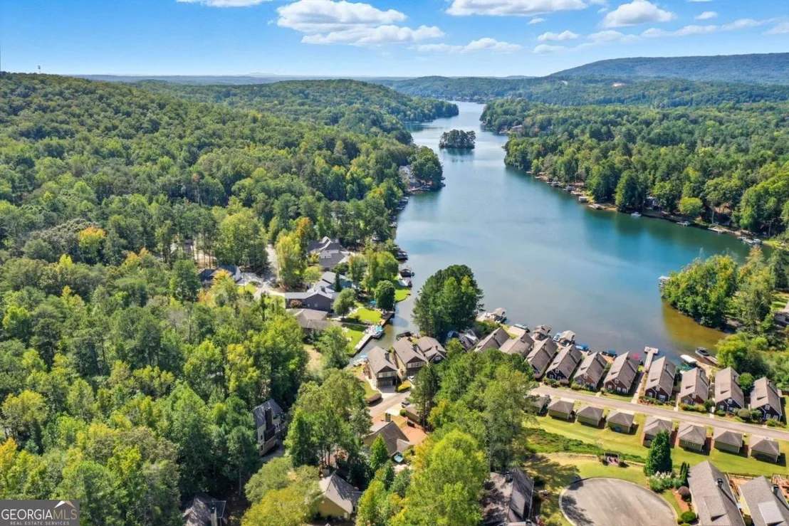 Photo of 263 Lakeside Drive