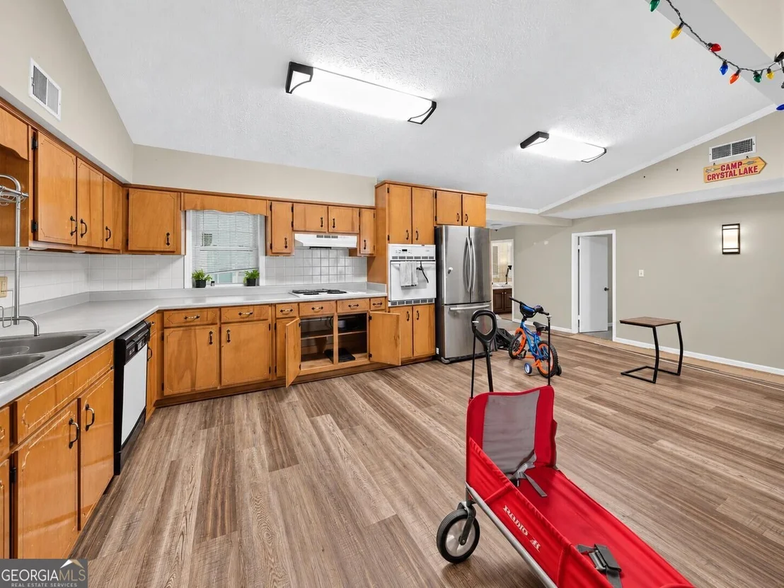 Photo of 6669 Goodall Mill Road