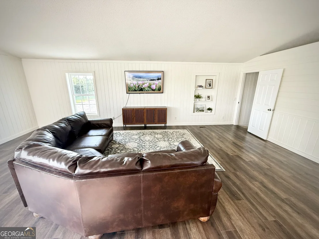 Photo of 2495 Broxton Highway