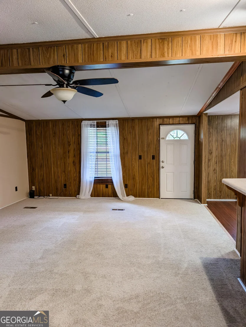 Photo of 3300 Hamlin Road
