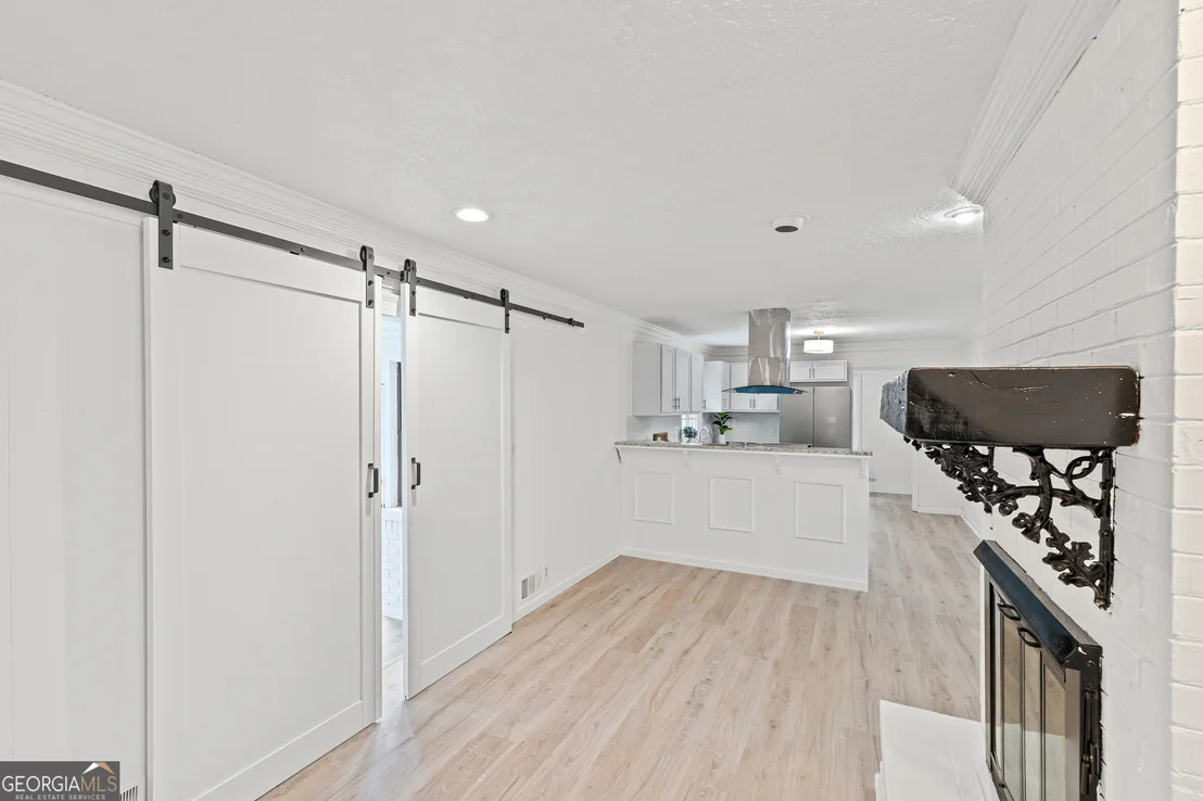 Photo of 3120 Edinburgh Drive