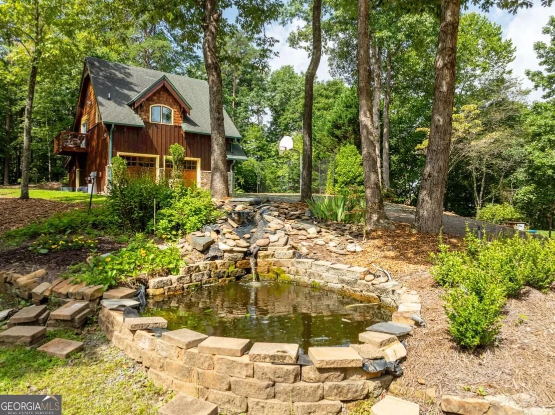 Photo of 83 Riverview Circle