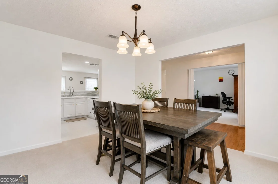 Photo of 3012 River Garden Road