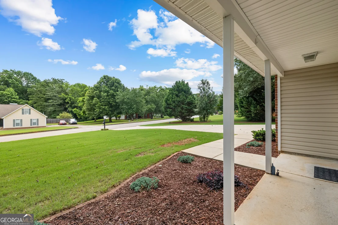 Photo of 61 Thorne Berry Drive