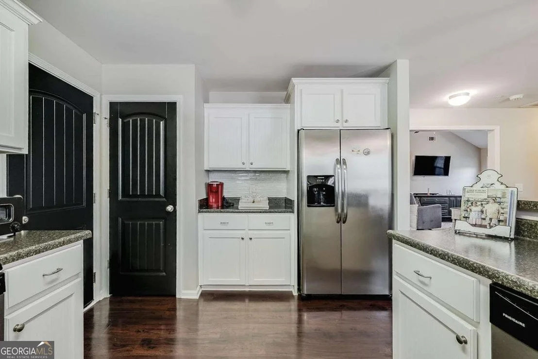 Photo of 104 Southbrook Drive