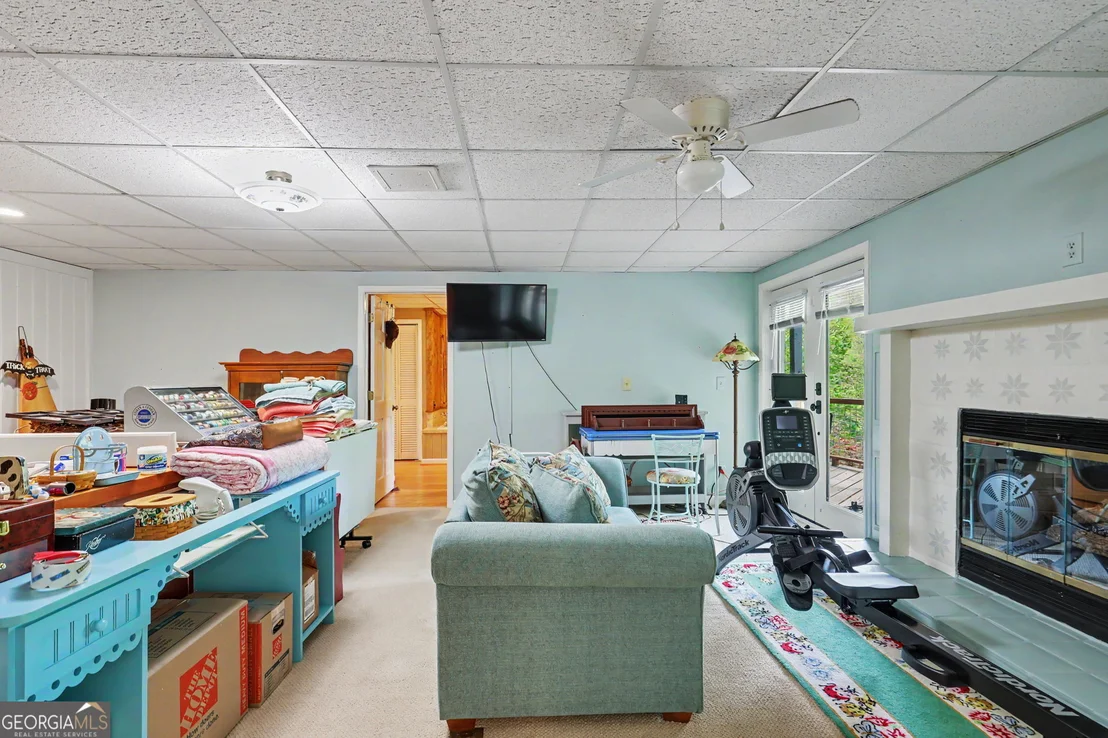 Photo of 854 Saddleback Circle