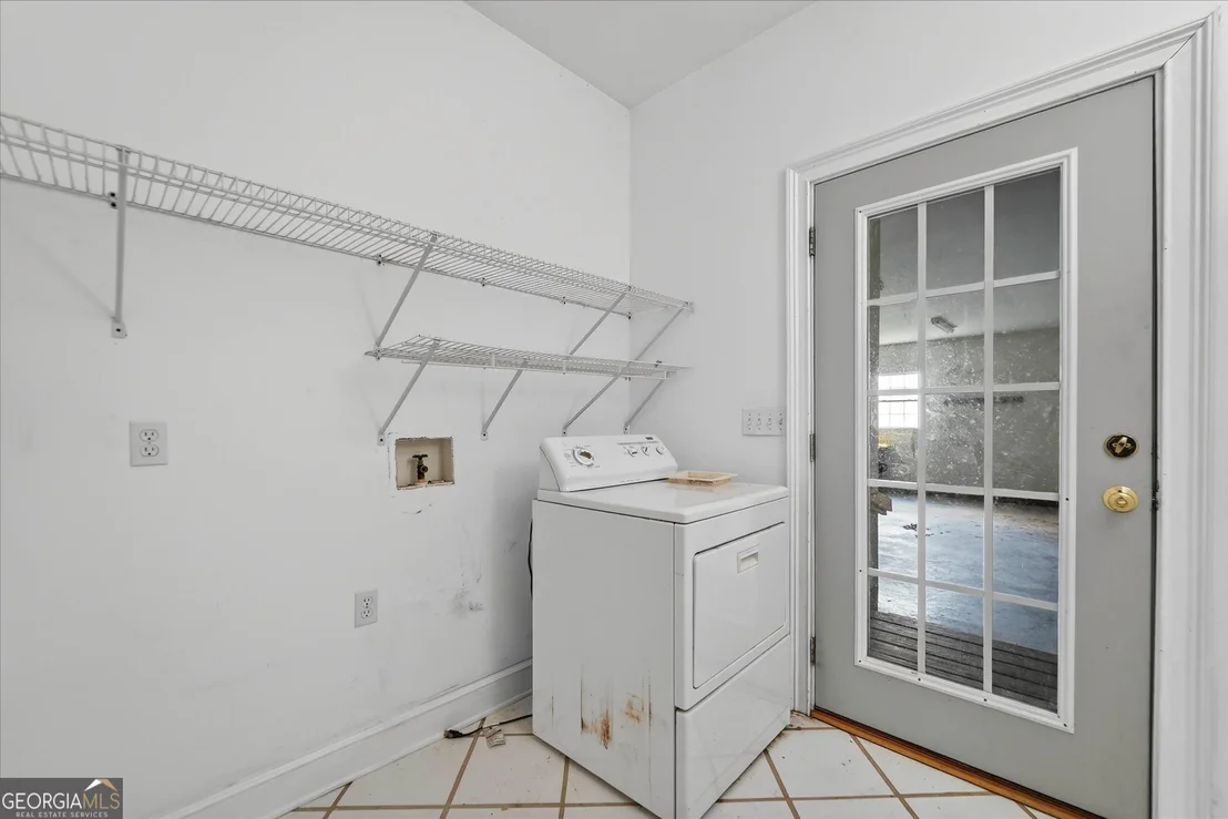 Photo of 1047 Juniper Lane