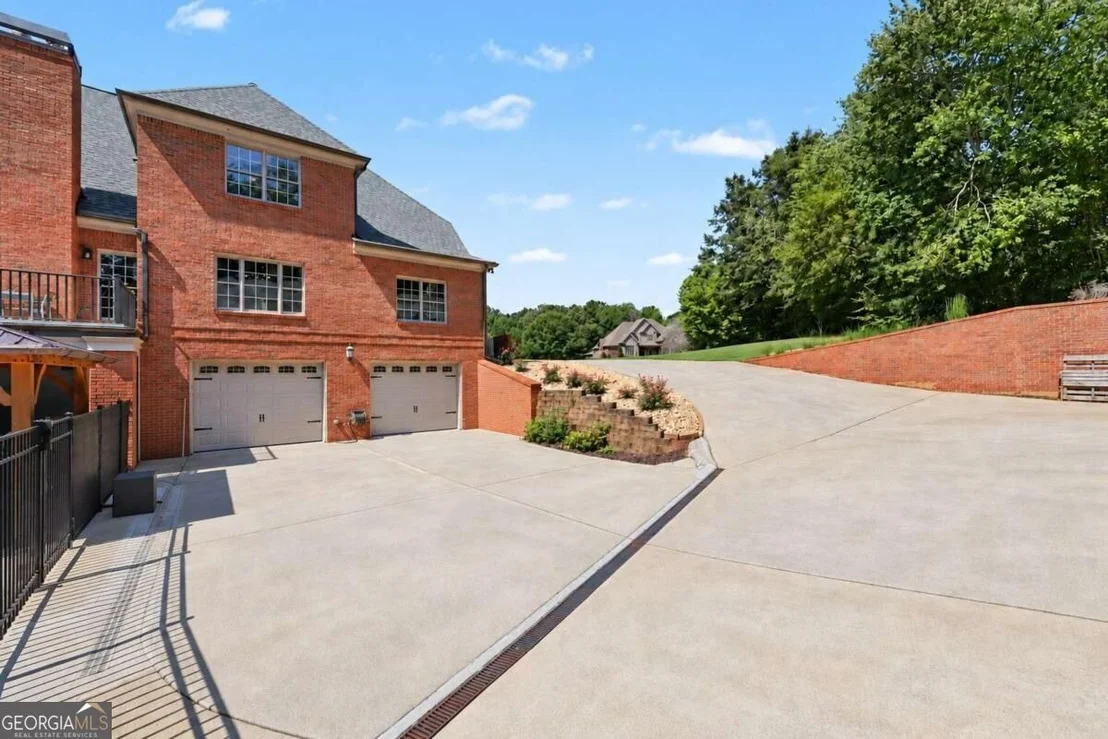 Photo of 116 River Bend Drive