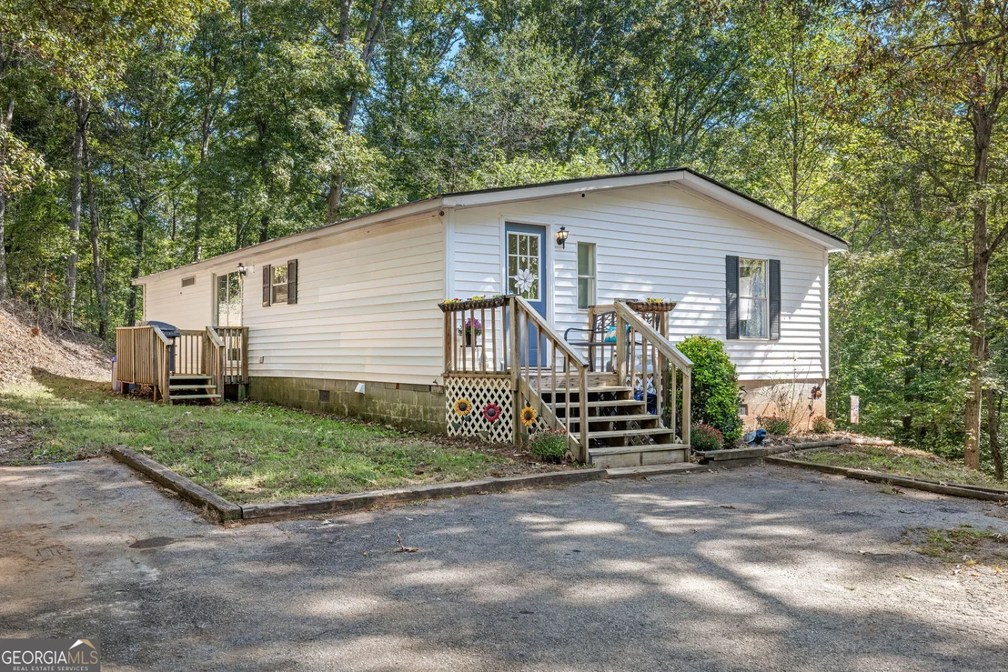 Photo of 205 Whitewater Road