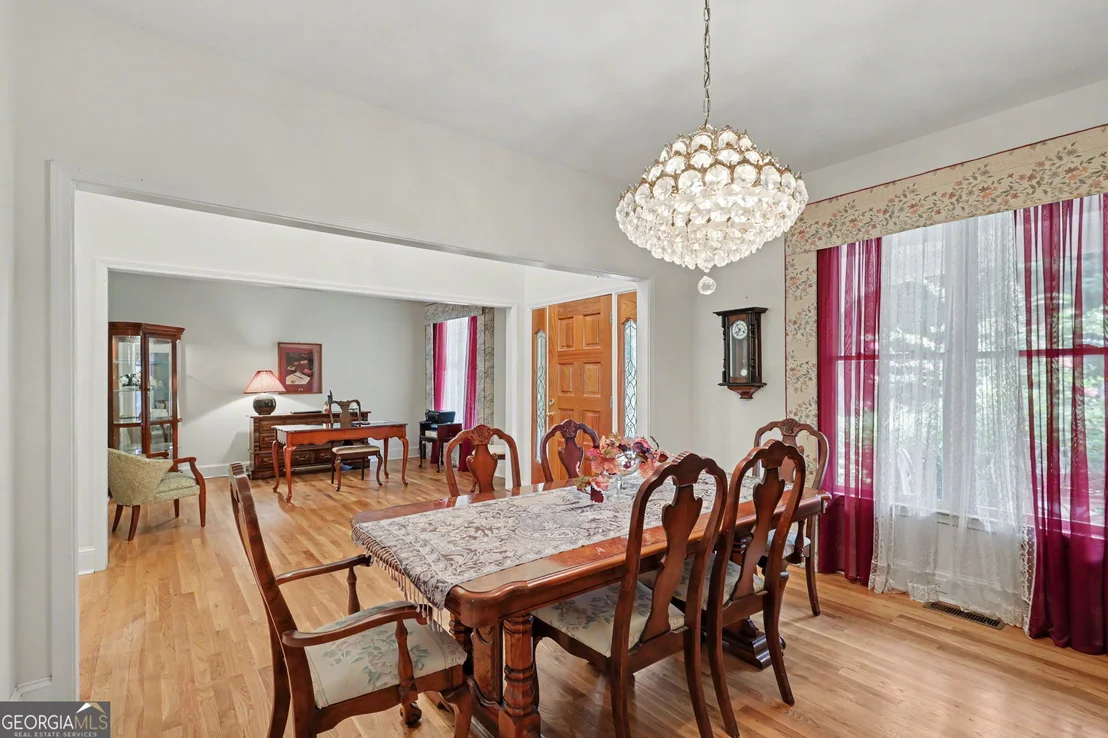 Photo of 285 Sunset View Road