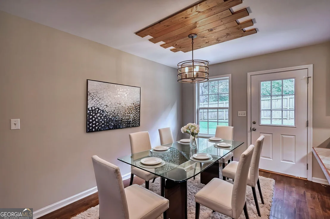 Photo of 1020 Flat Rock Road
