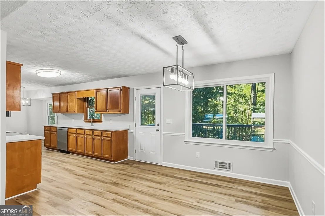 Photo of 170 W Forest Drive