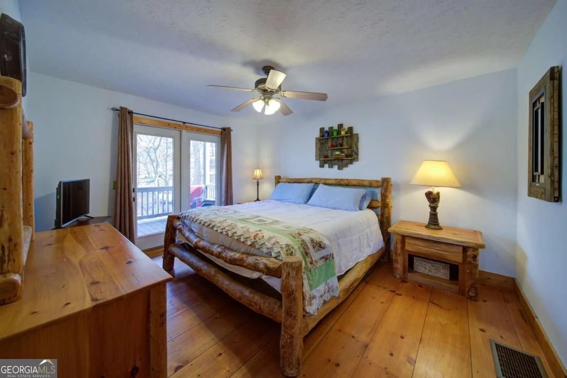Photo of 265 Echo Lane