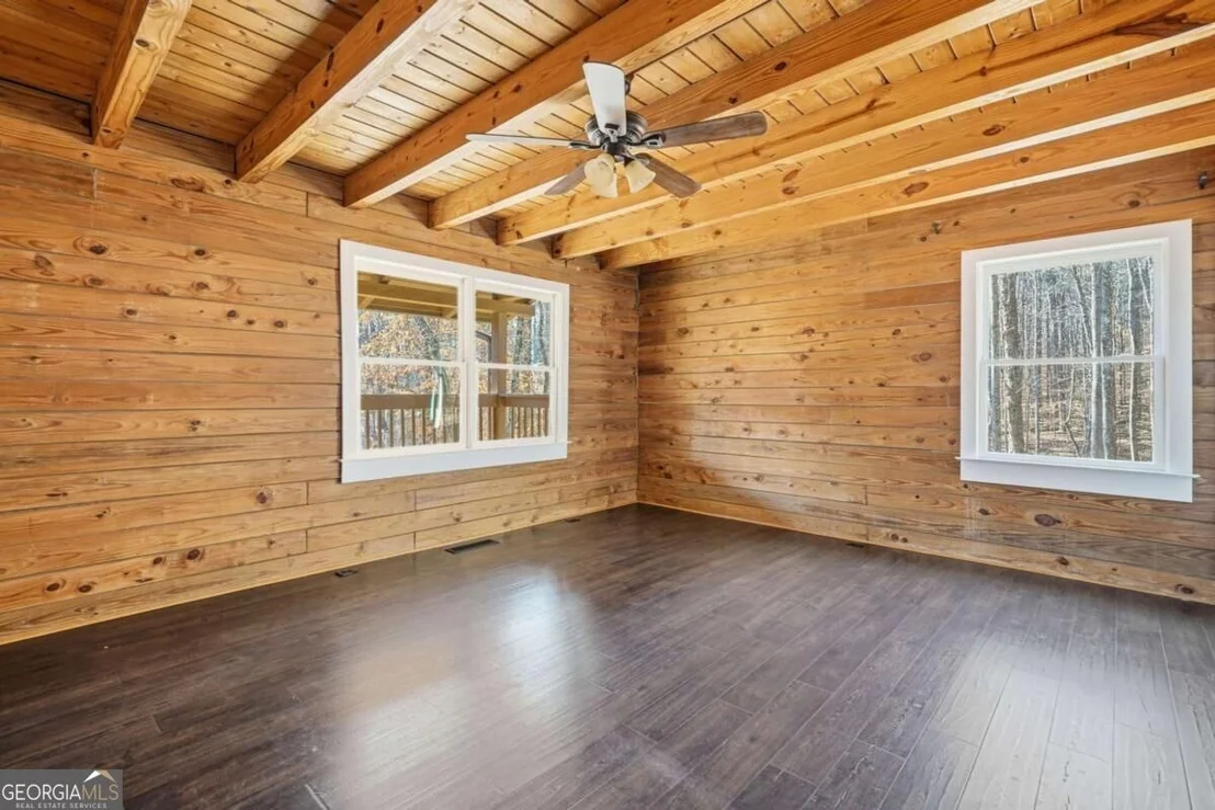 Photo of 437 Twin Lakes Drive