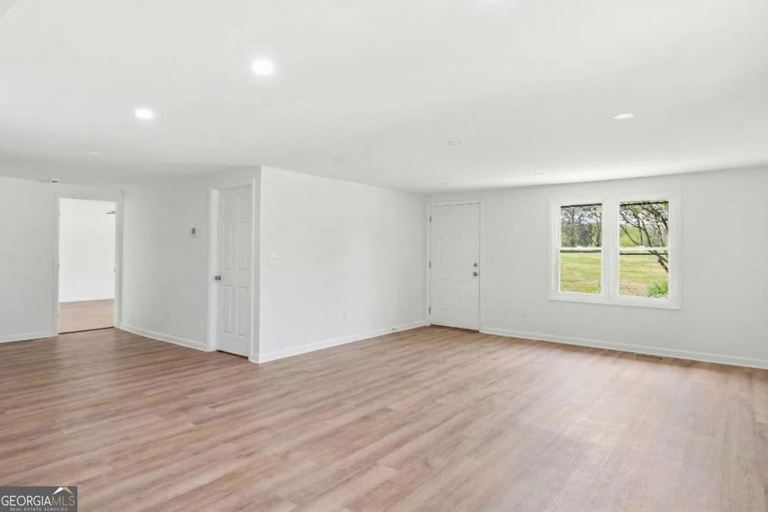 Photo of 3011 Refuge Road