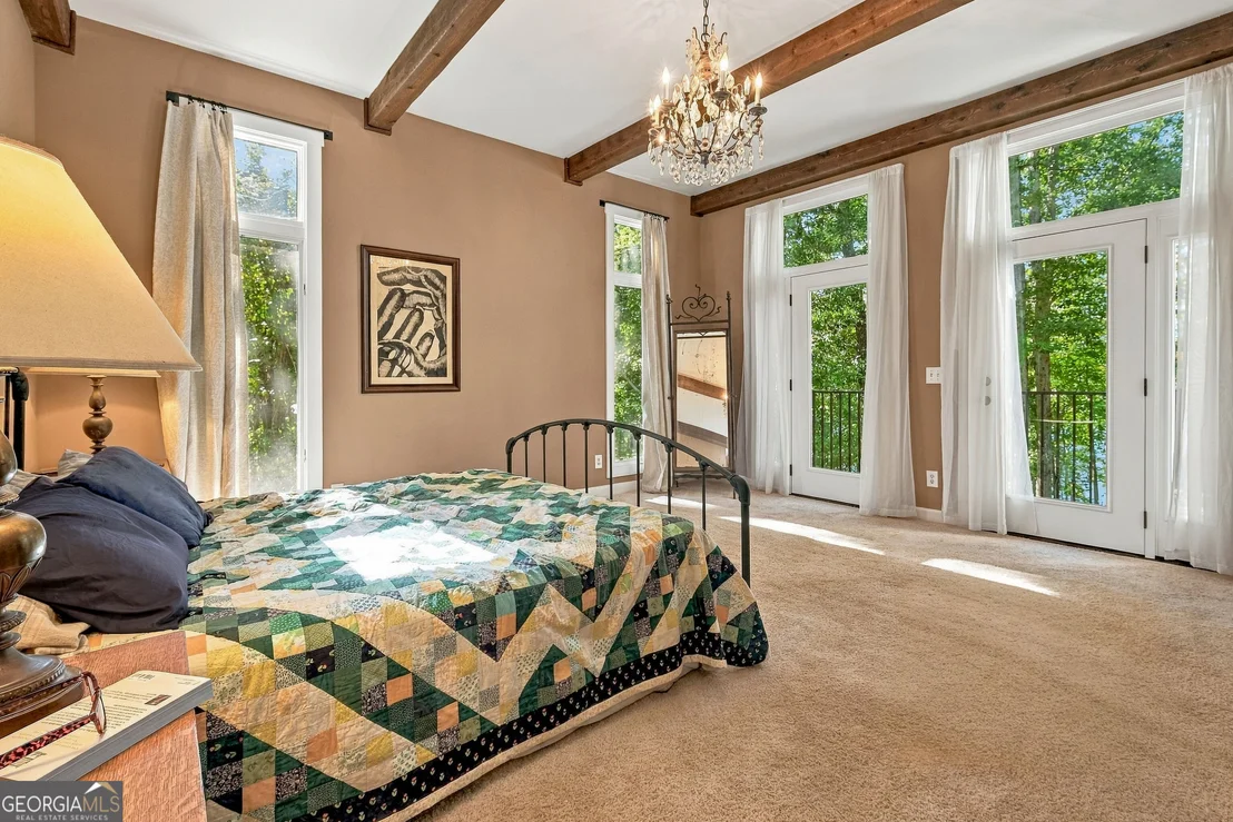 Photo of 3601 Lakeview Drive