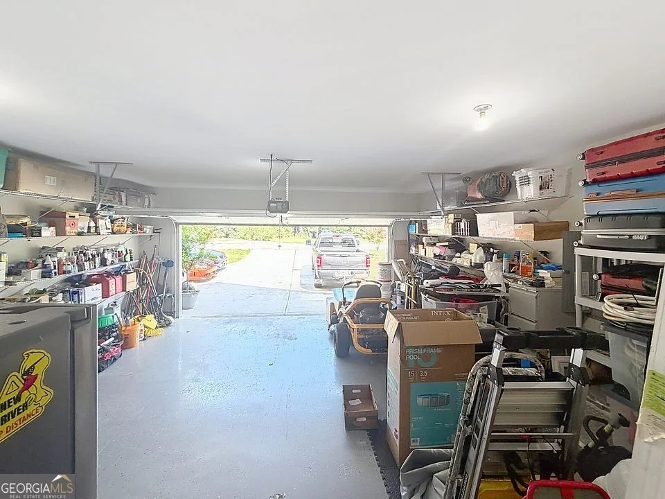 Photo of 844 Pool Road