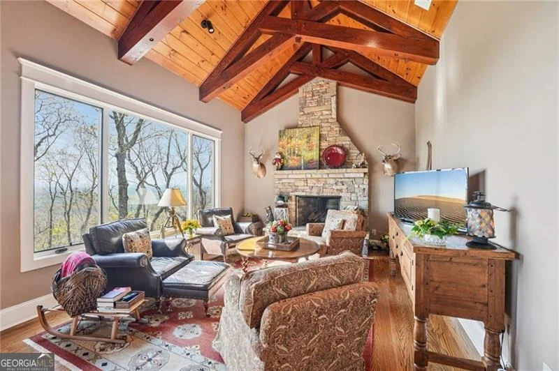 Photo of 1041 Cox Mountain Drive