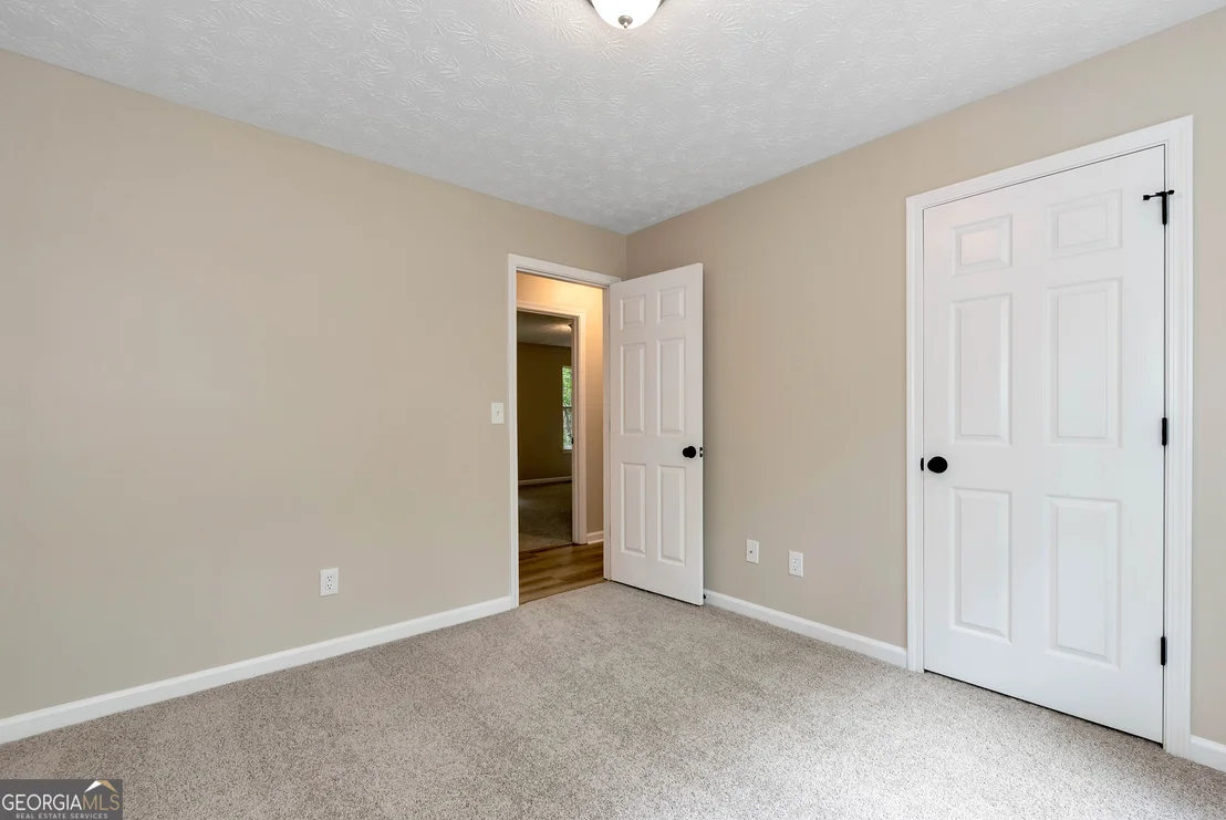 Photo of 2100 Mantle Drive