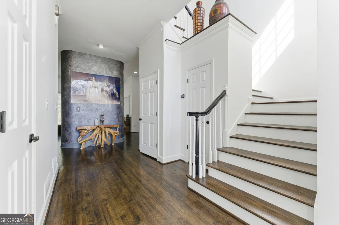 Photo of 3866 Sidestreet