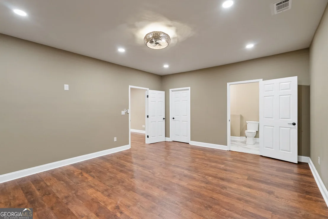 Photo of 3520 Clack Road