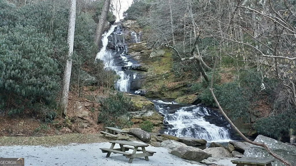 Photo of 717 Bald Mountain Road