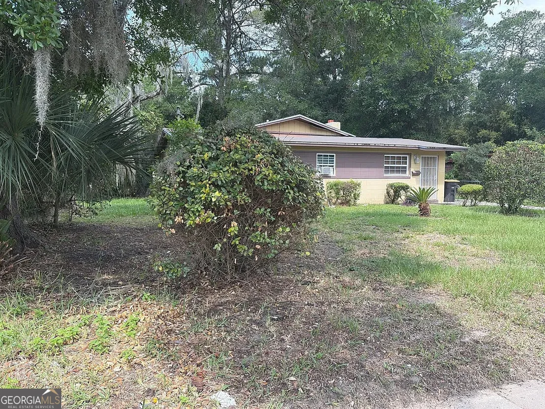 Photo of 8610 Howell Drive