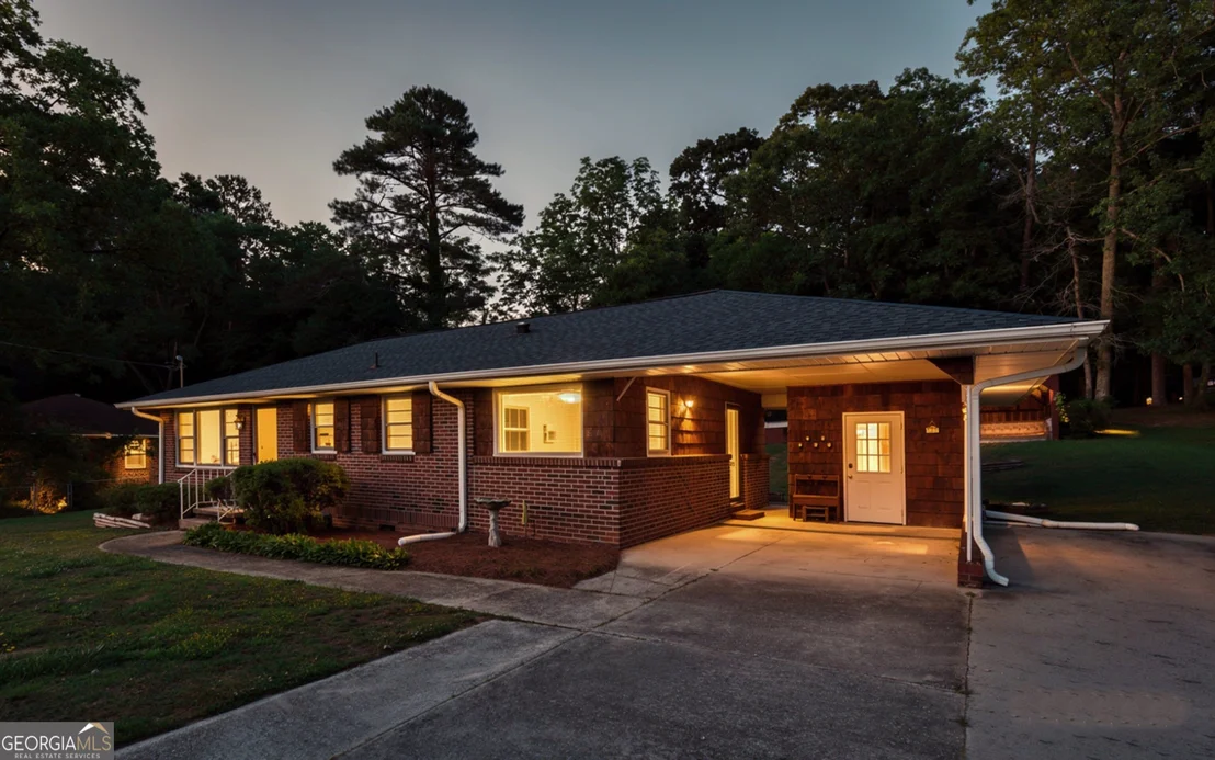 Photo of 211 Hilltop Lane