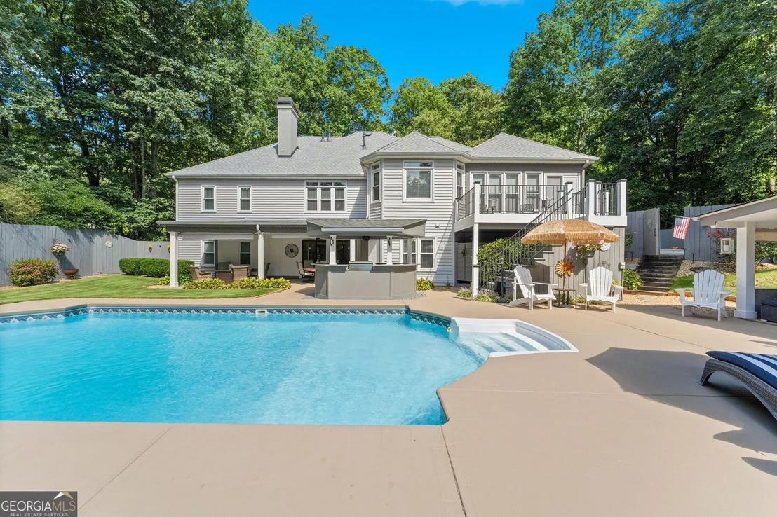 Photo of 5725 Ash Drive