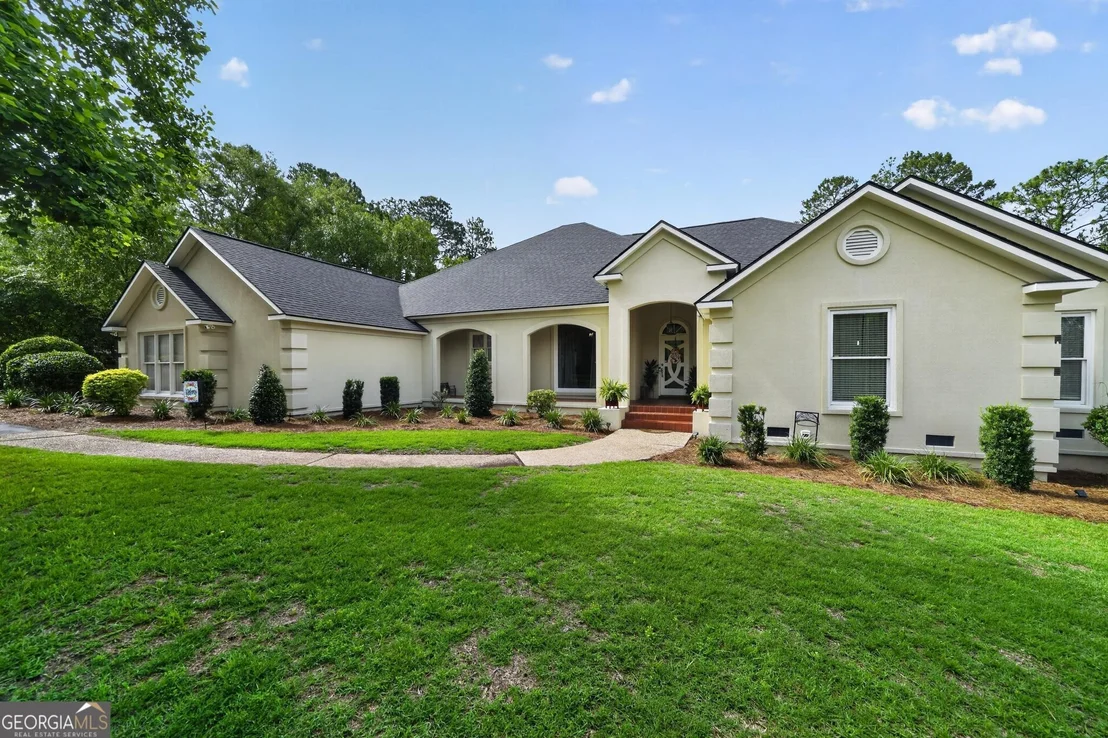 Photo of 7 Lakeview Cove