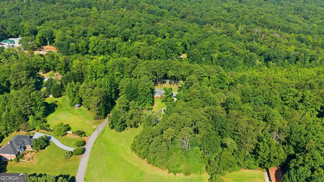 Photo of 33 Cherokee Hills Lane