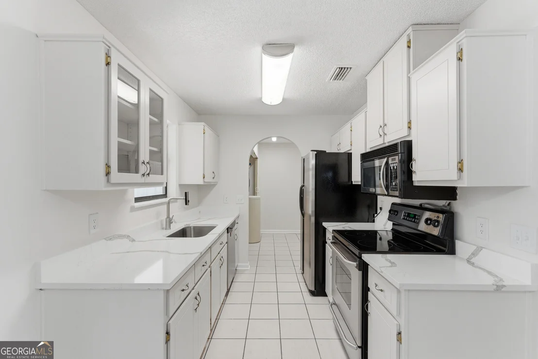 Photo of 404 Westgate Circle