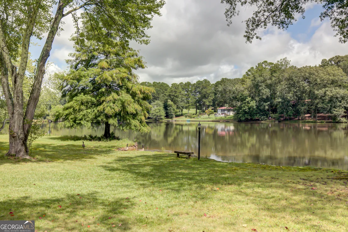 Photo of 215 Wessmanor Drive