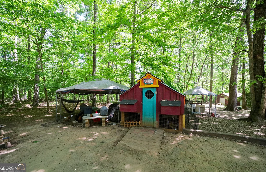 Photo of 298 Hudson River Drive