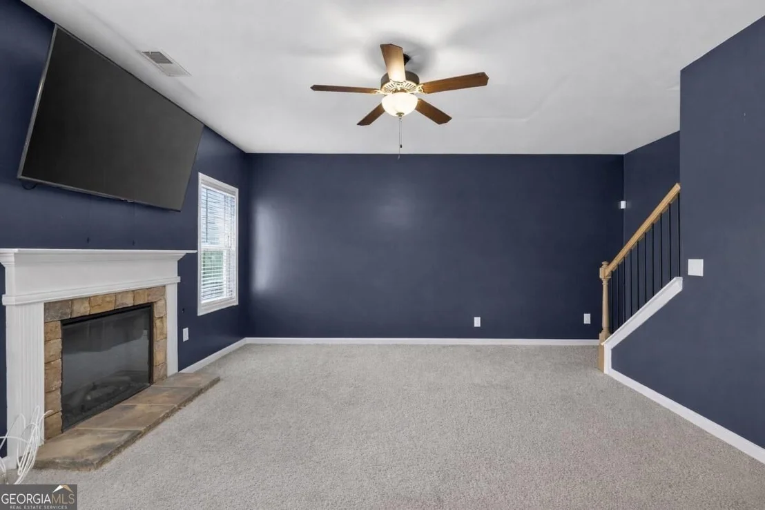 Photo of 338 Springwater Way
