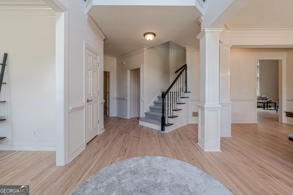 Photo of 6270 Deerwoods Trail
