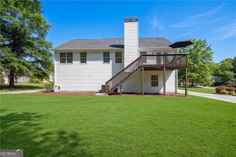 Photo of 348 NE Carrington Drive