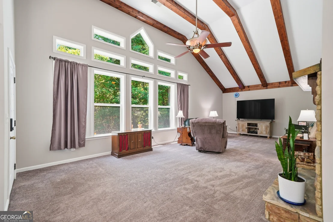 Photo of 9121 Roy Road