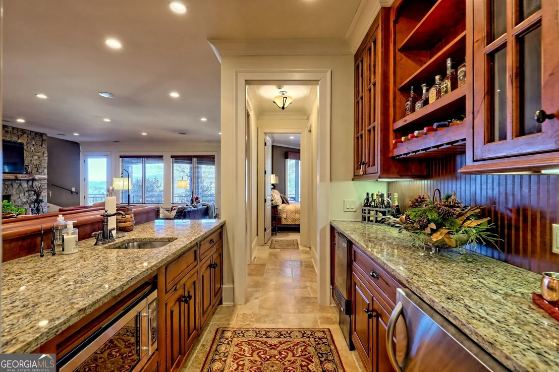 Photo of 689 Waterfall Drive