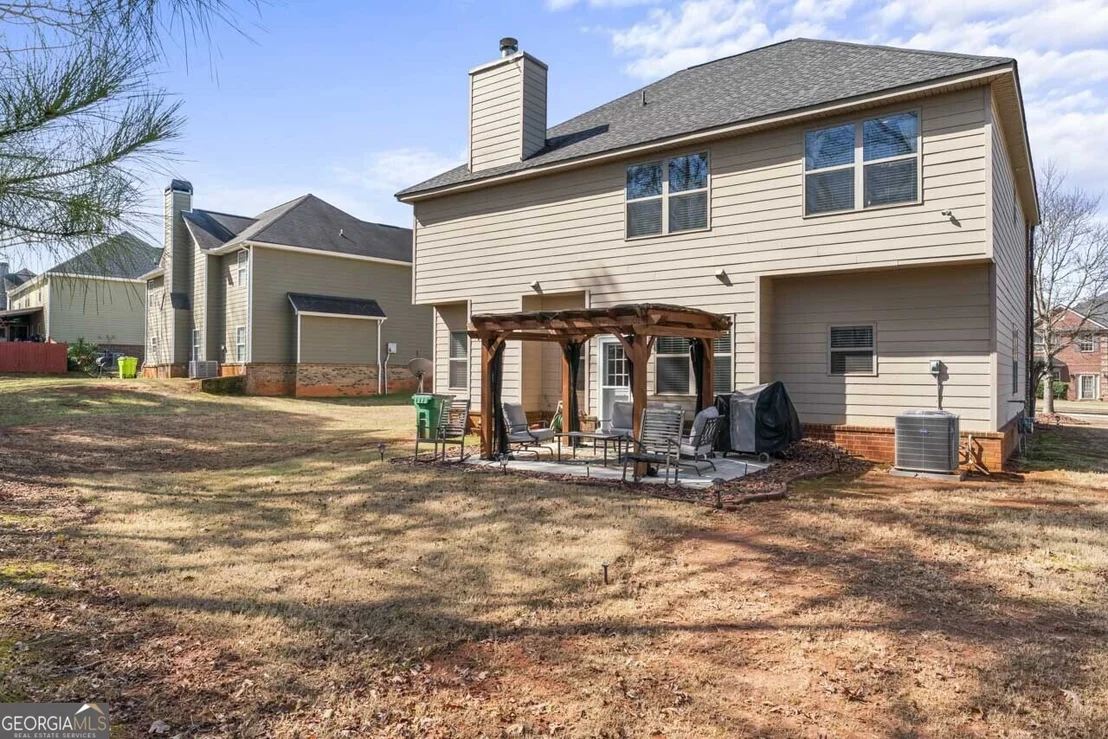 Photo of 132 Luke Cove
