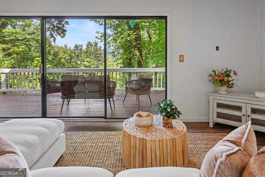 Photo of 931 Timber Bluff Drive