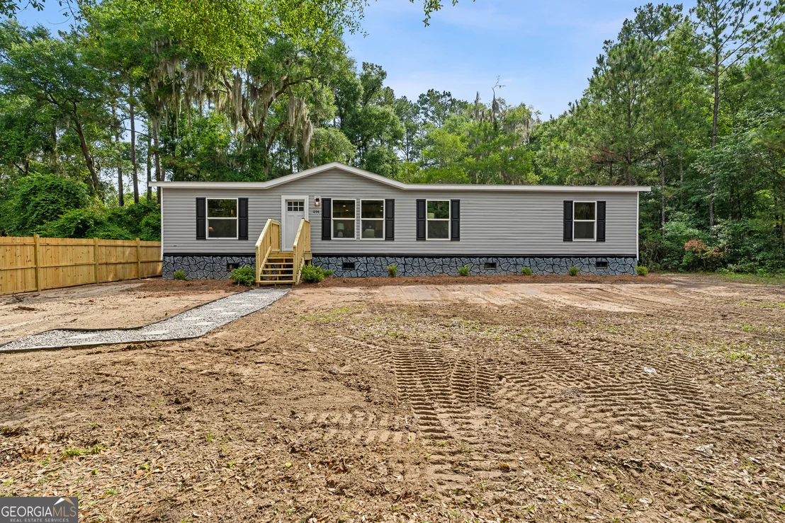 Photo of 1298 Hatcher Drive NE