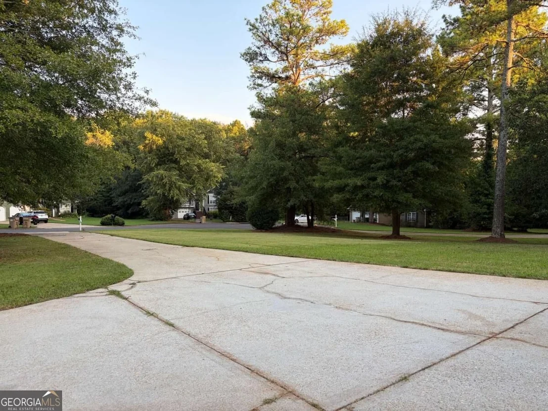 Photo of 1447 Millstone Court