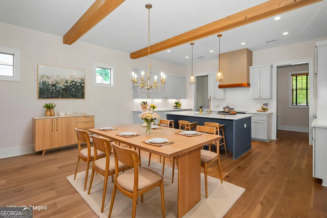 Photo of 220 Arbor Garden Circle